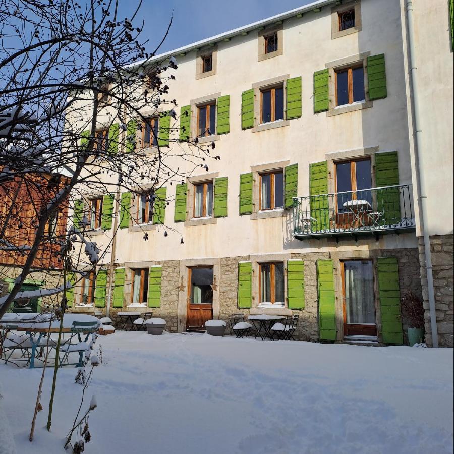 Le Grenier Des Moineaux Bed and Breakfast Font Romeu Exterior foto
