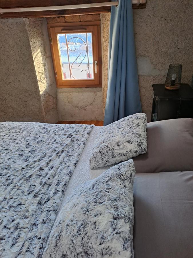 Le Grenier Des Moineaux Bed and Breakfast Font Romeu Exterior foto